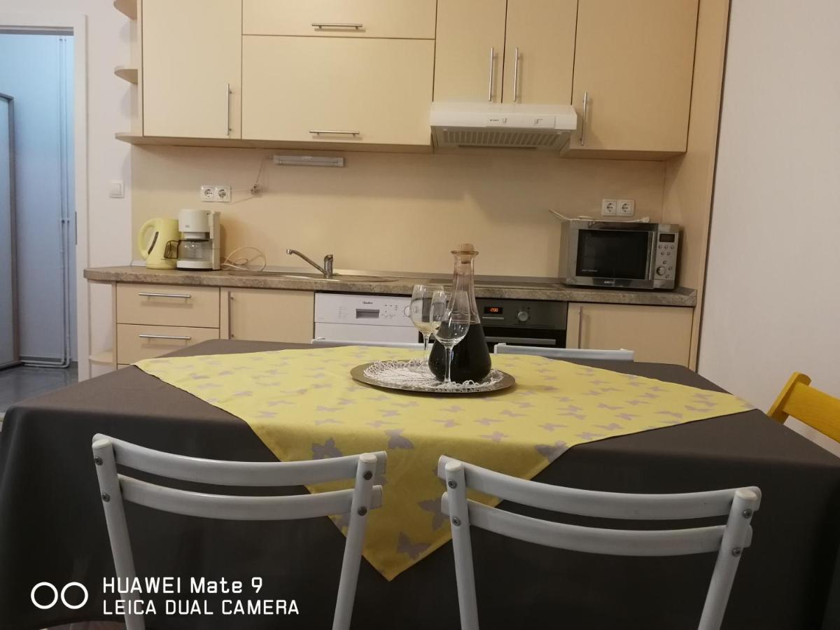 Angelina Apartman Kaštela 外观 照片