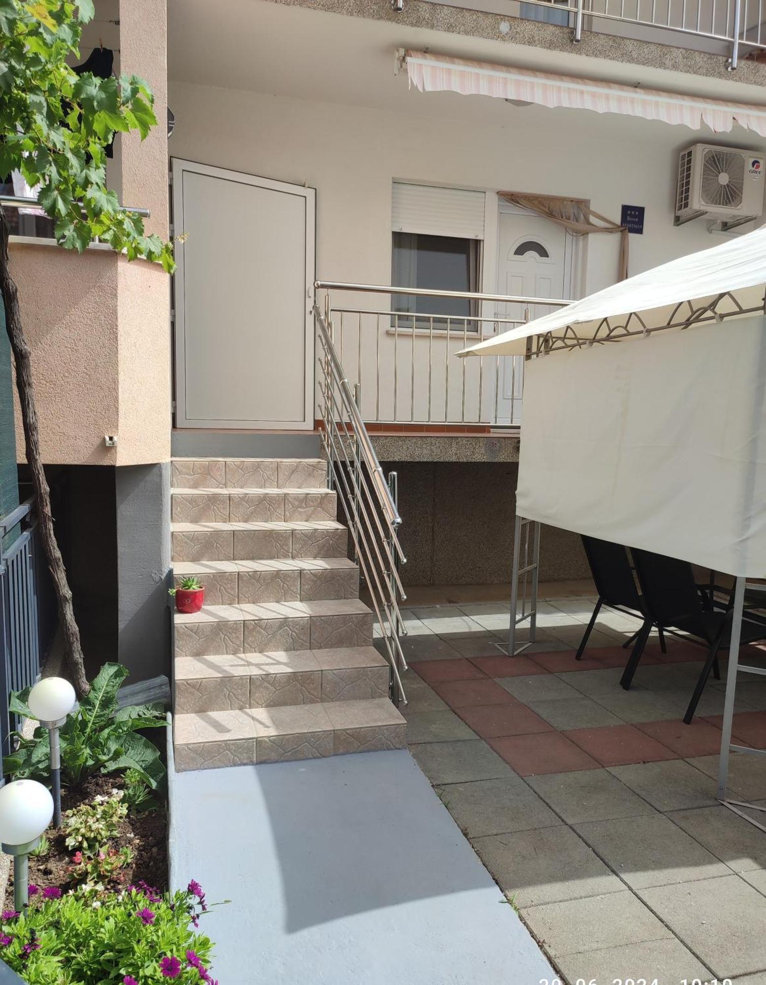 Angelina Apartman Kaštela 外观 照片